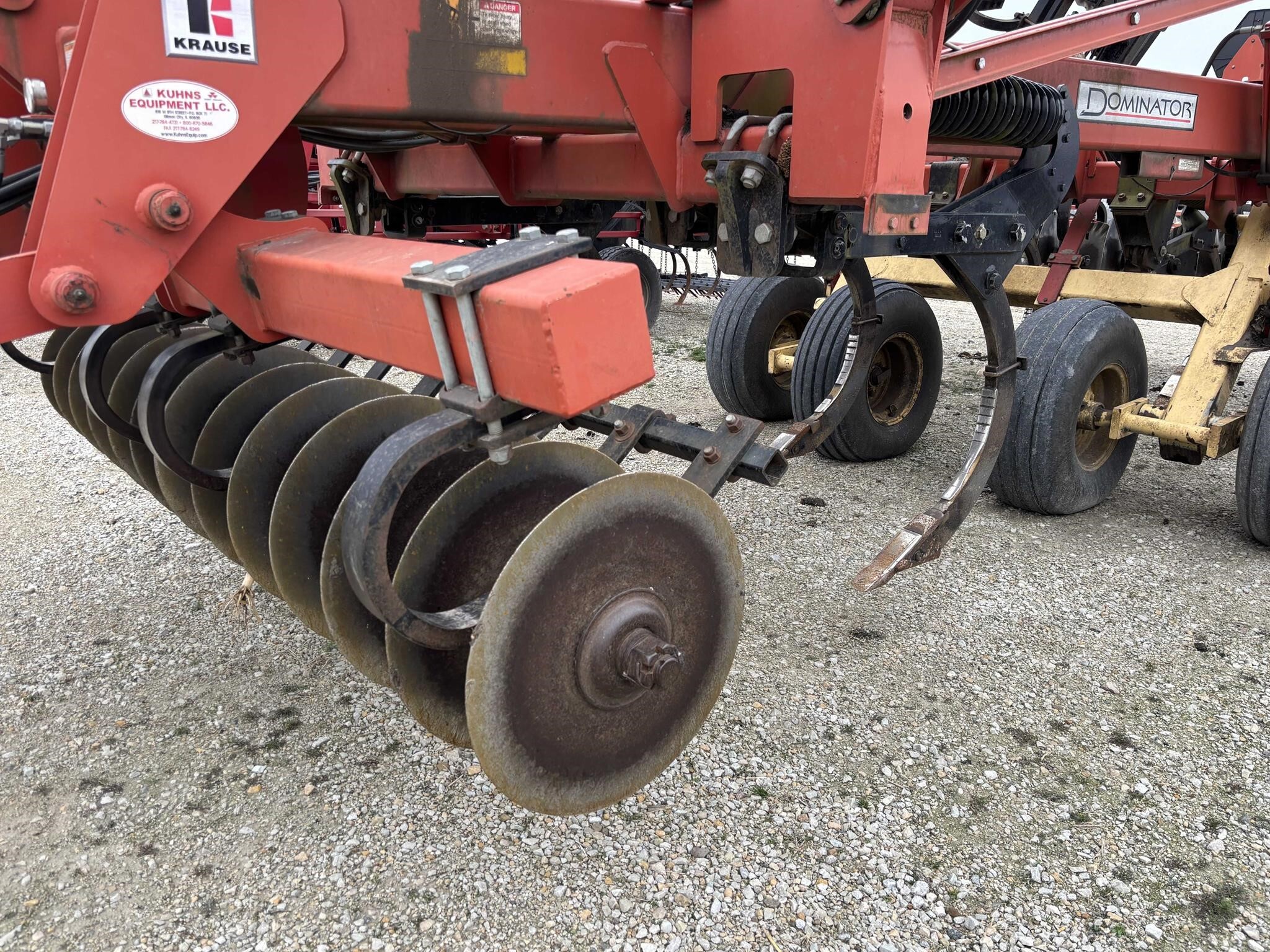 2009 Krause Dominator 4850 Disk Chisel