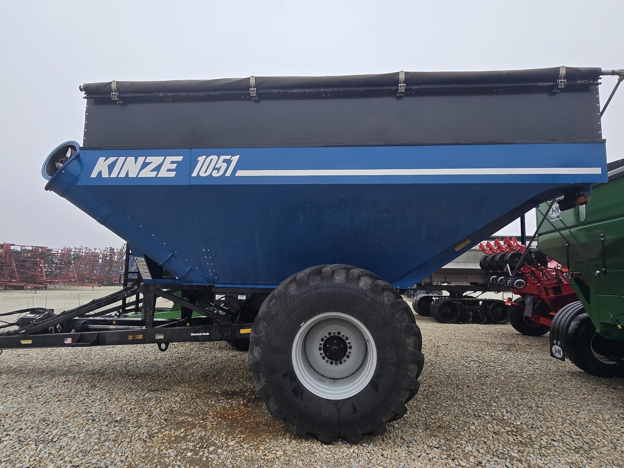 2020 Kinze 1051 Grain Cart