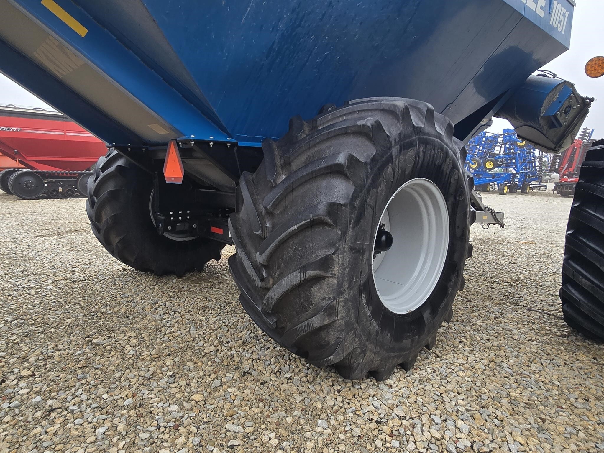 2020 Kinze 1051 Grain Cart
