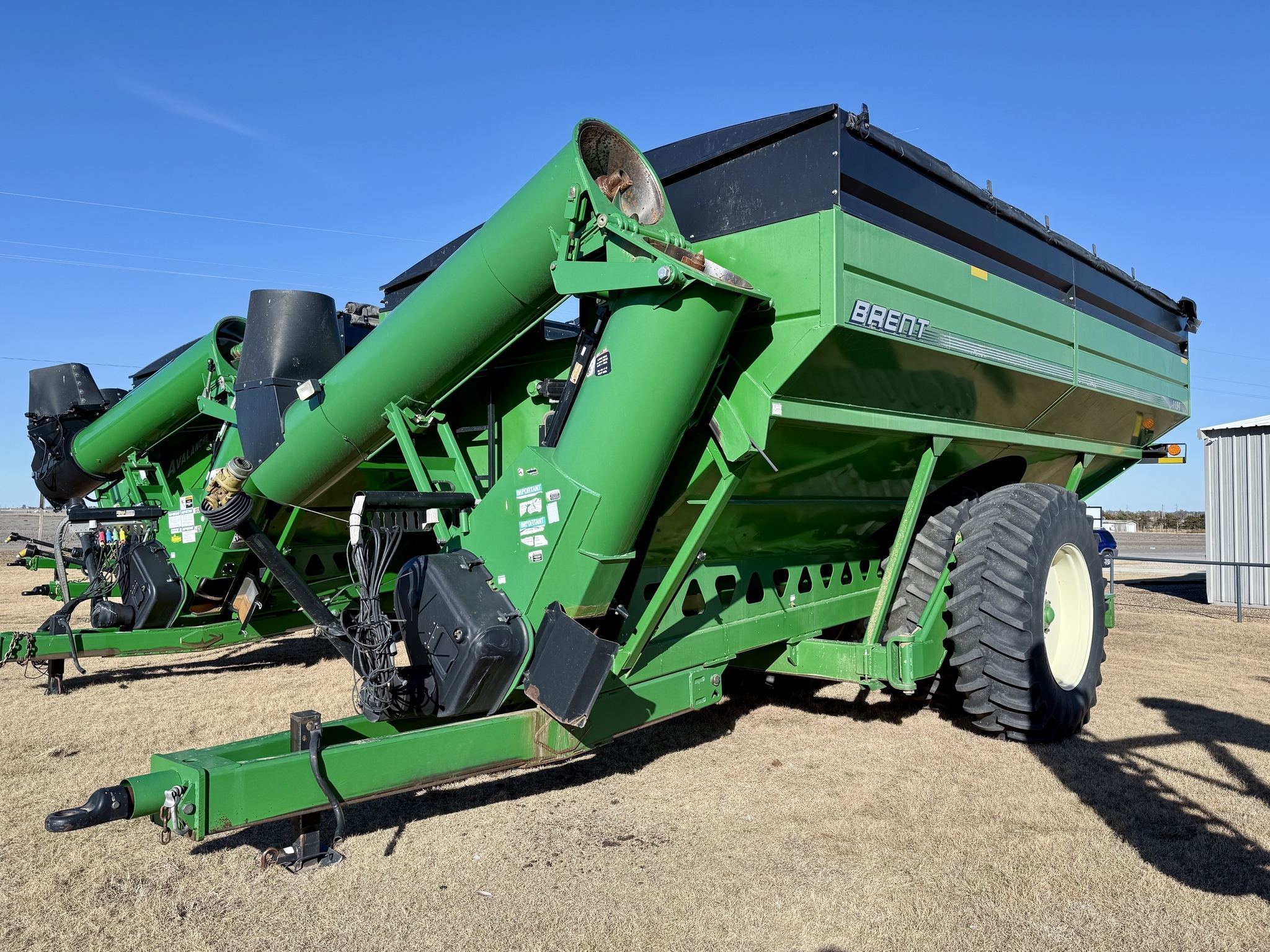 2011 Brent 1194 Grain Cart