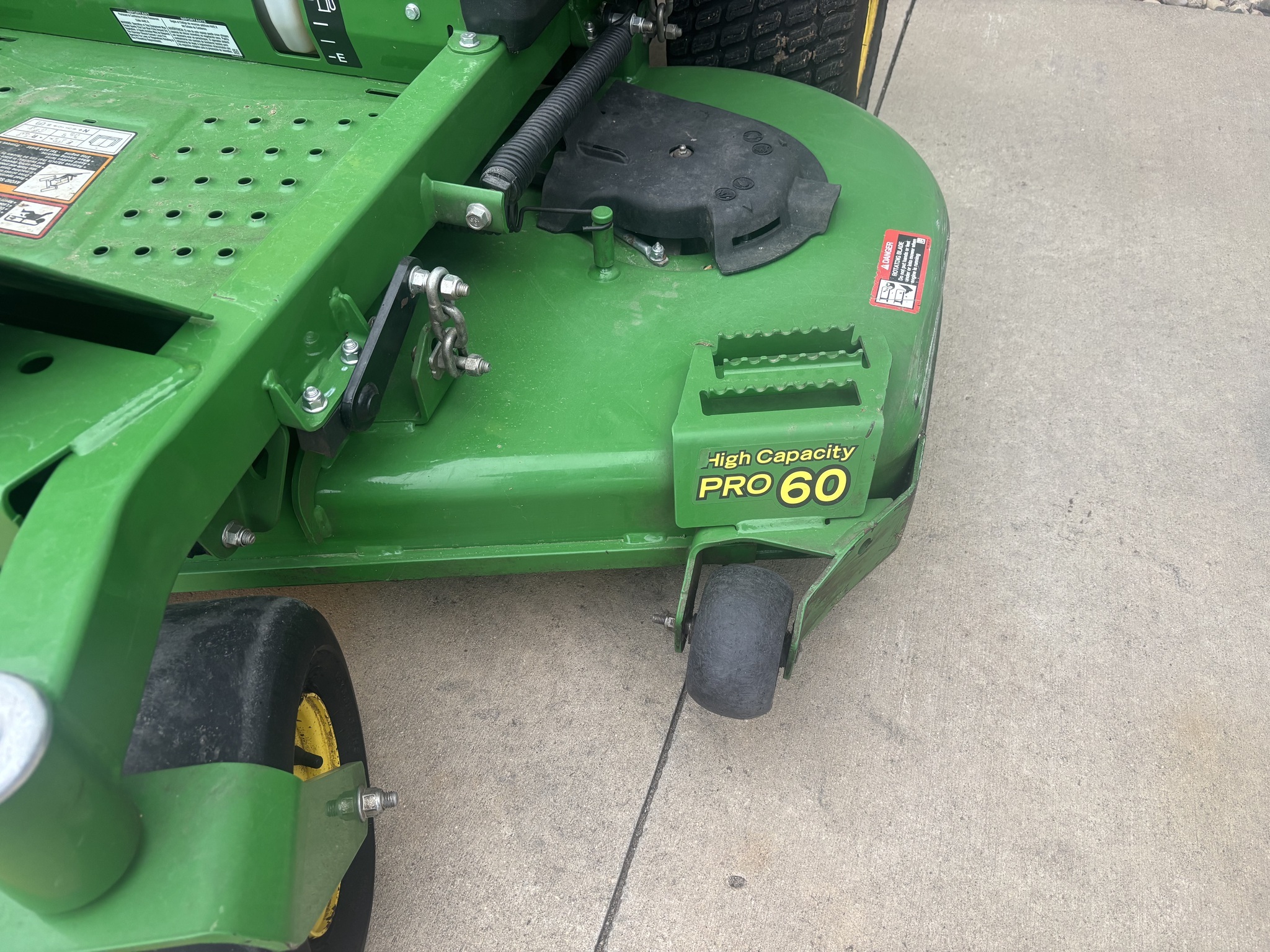 2019 John Deere Z730M Lawn Mower