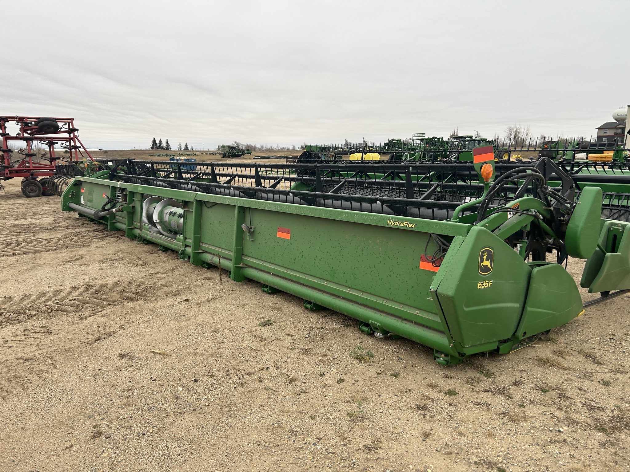 2009 John Deere 635F Platform