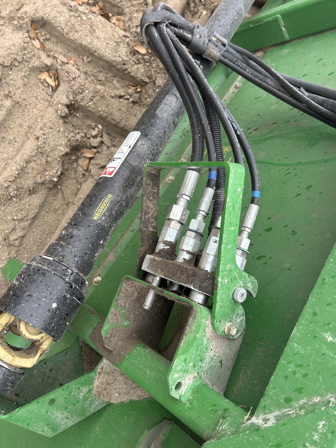 2009 John Deere 635F Platform