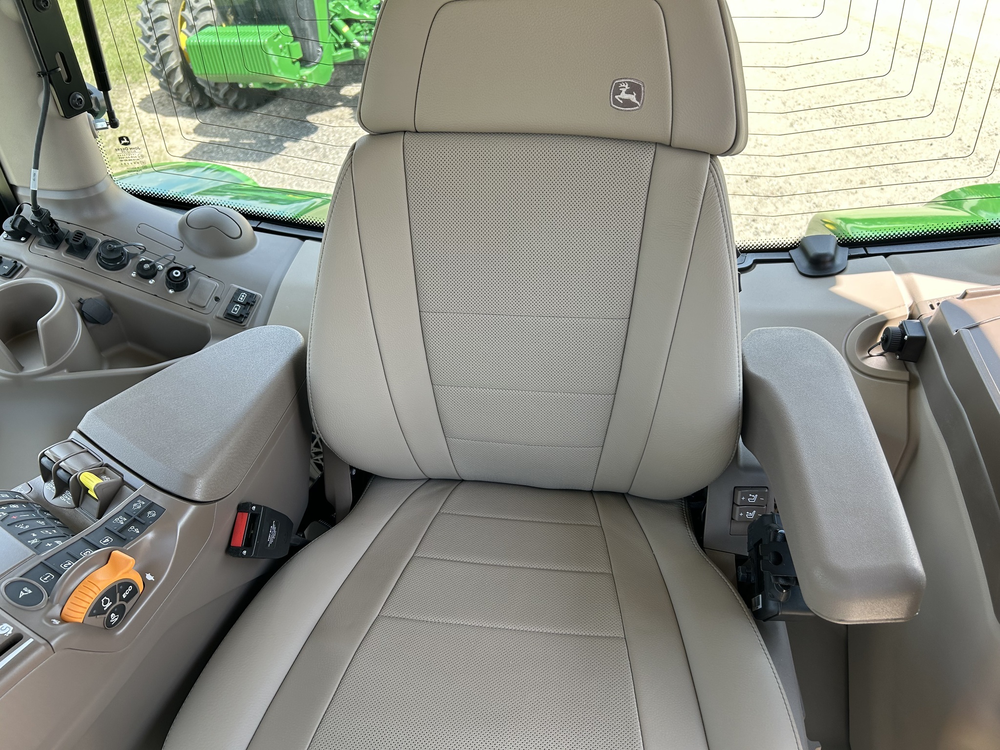 2024 John Deere 6R 175 Tractor