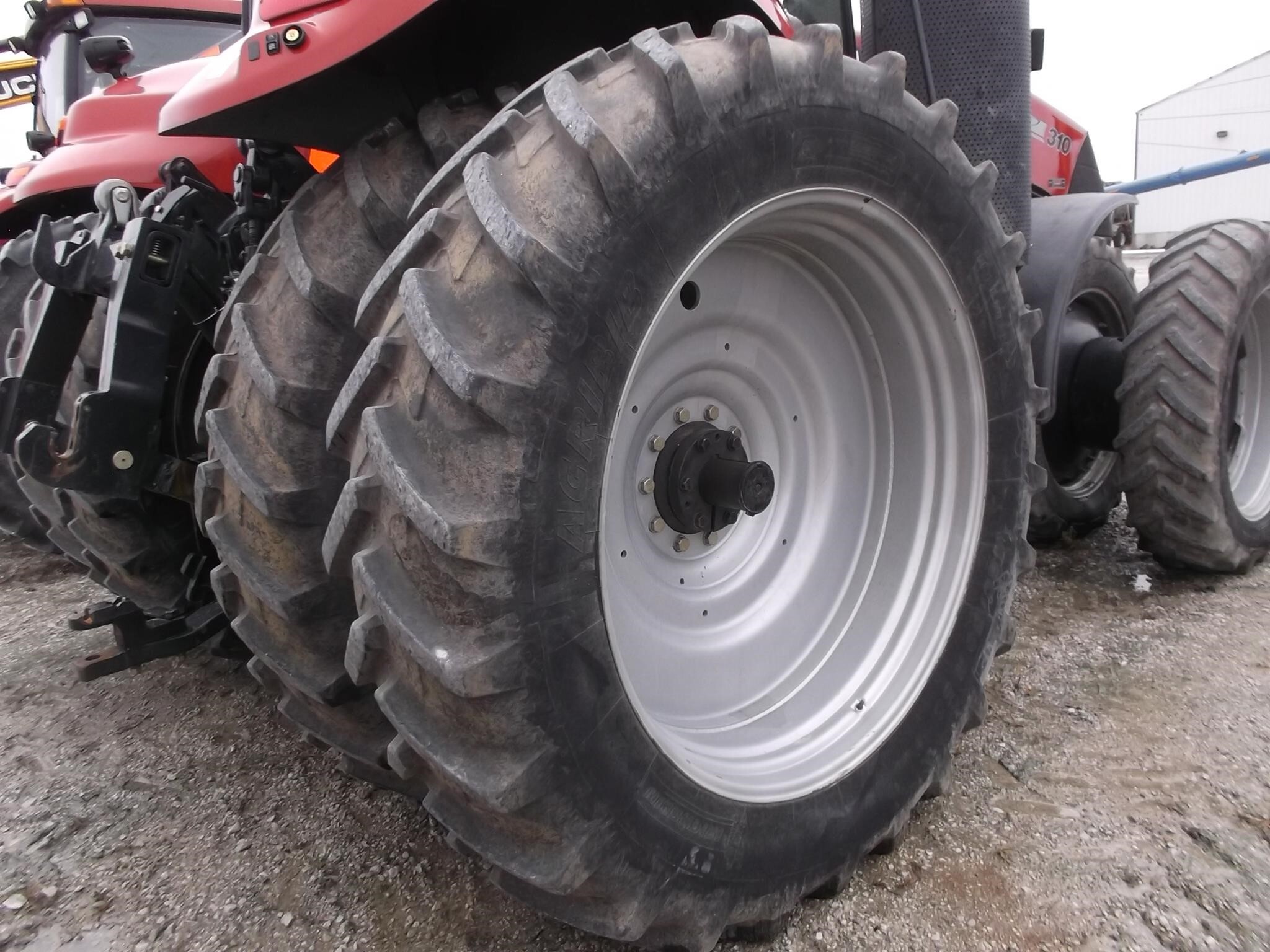 2014 Case IH Magnum 310 Tractor
