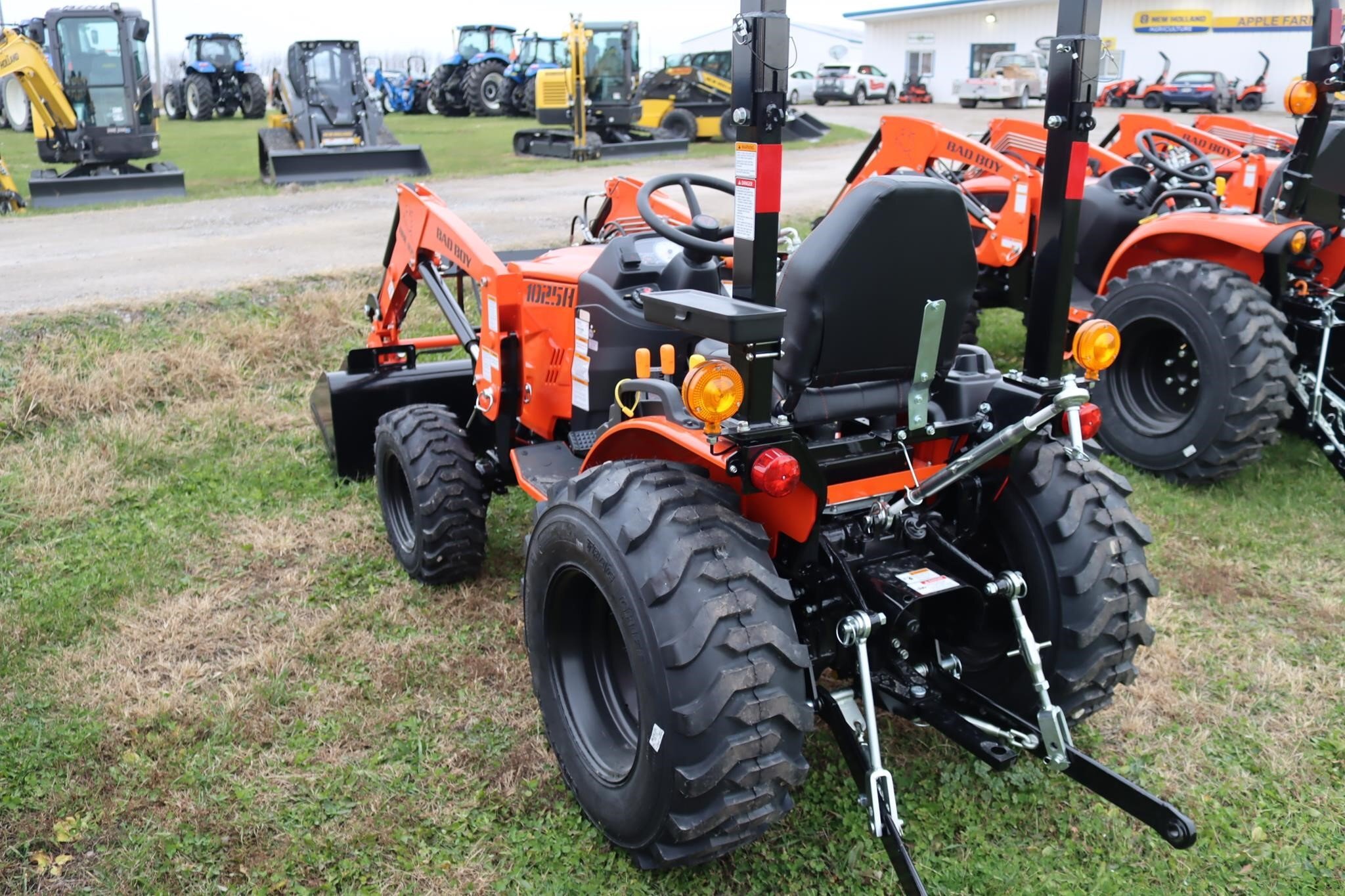 2026 Bad Boy 1025H Tractor