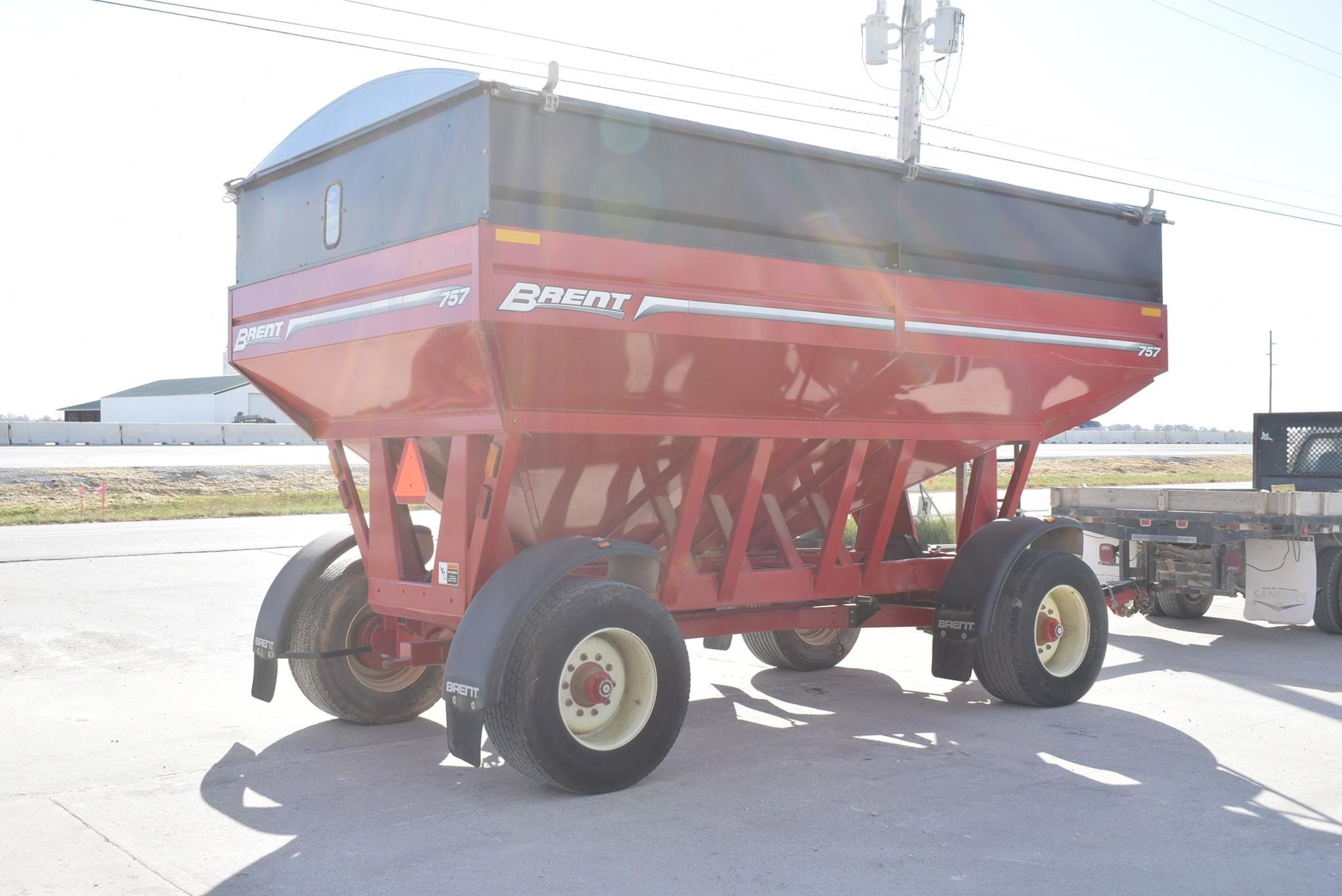  Brent 757 Gravity Wagon