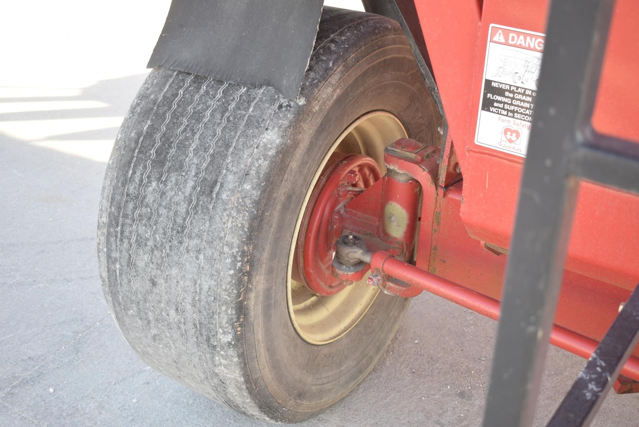  Brent 757 Gravity Wagon