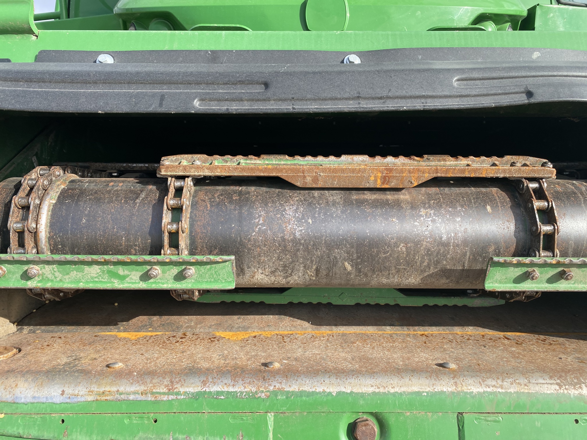 2017 John Deere S680 Combine