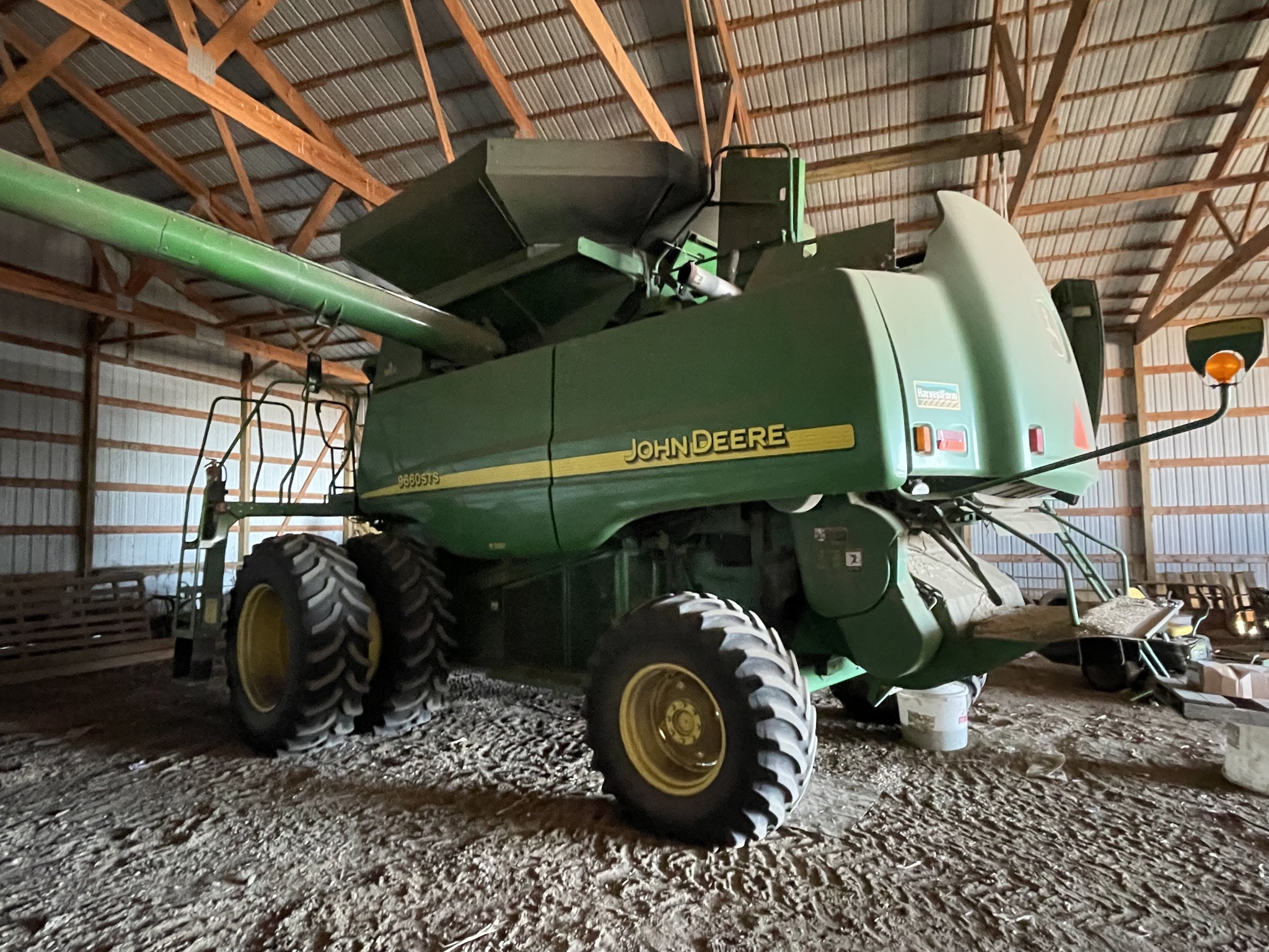 2004 John Deere 9660 STS Combine