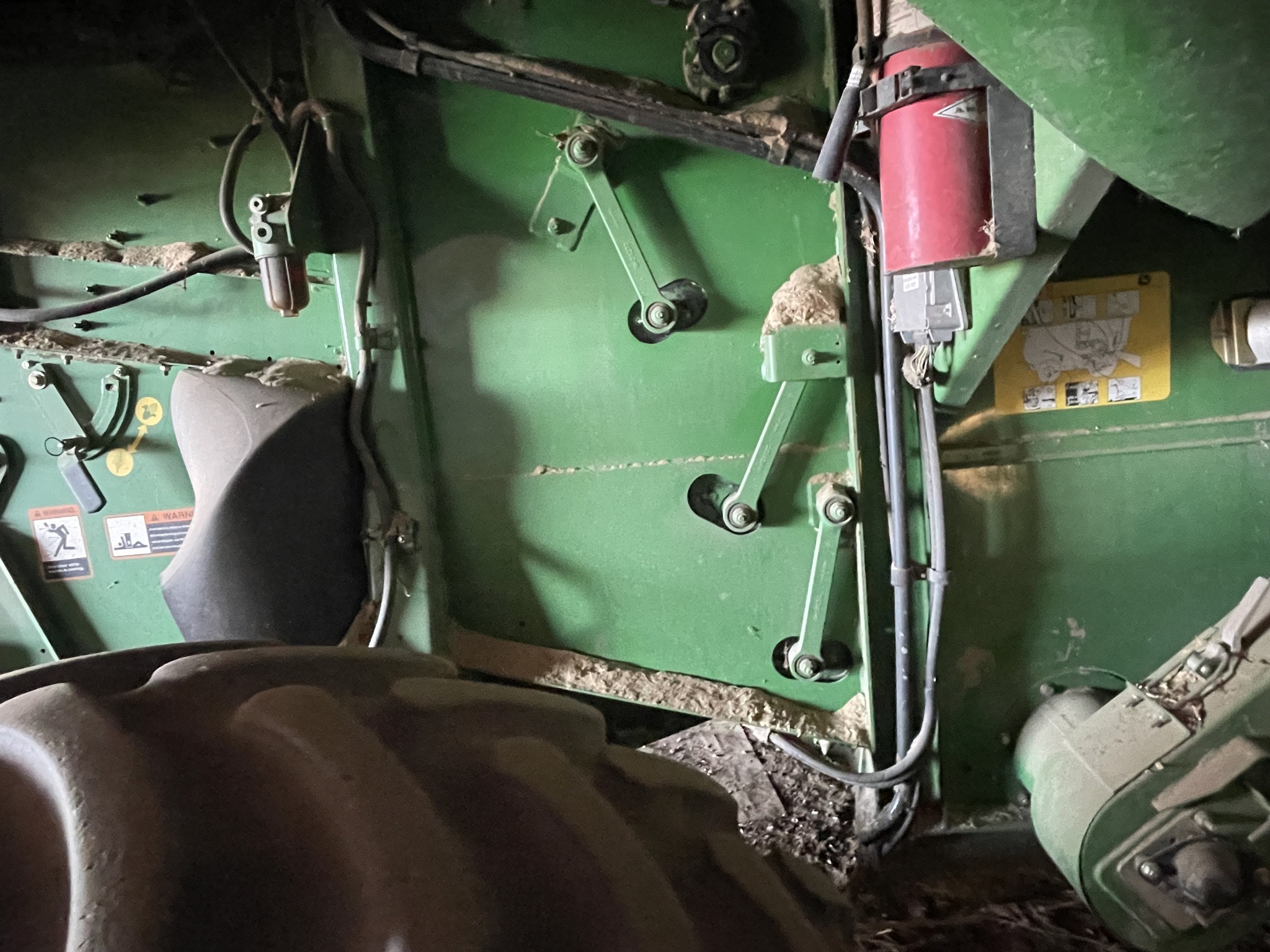 2004 John Deere 9660 STS Combine