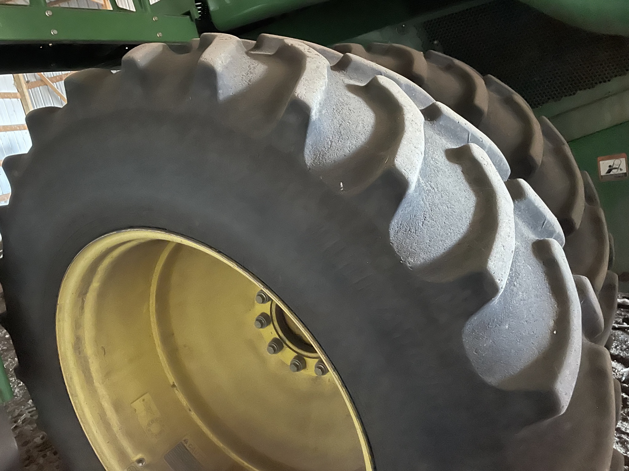 2004 John Deere 9660 STS Combine