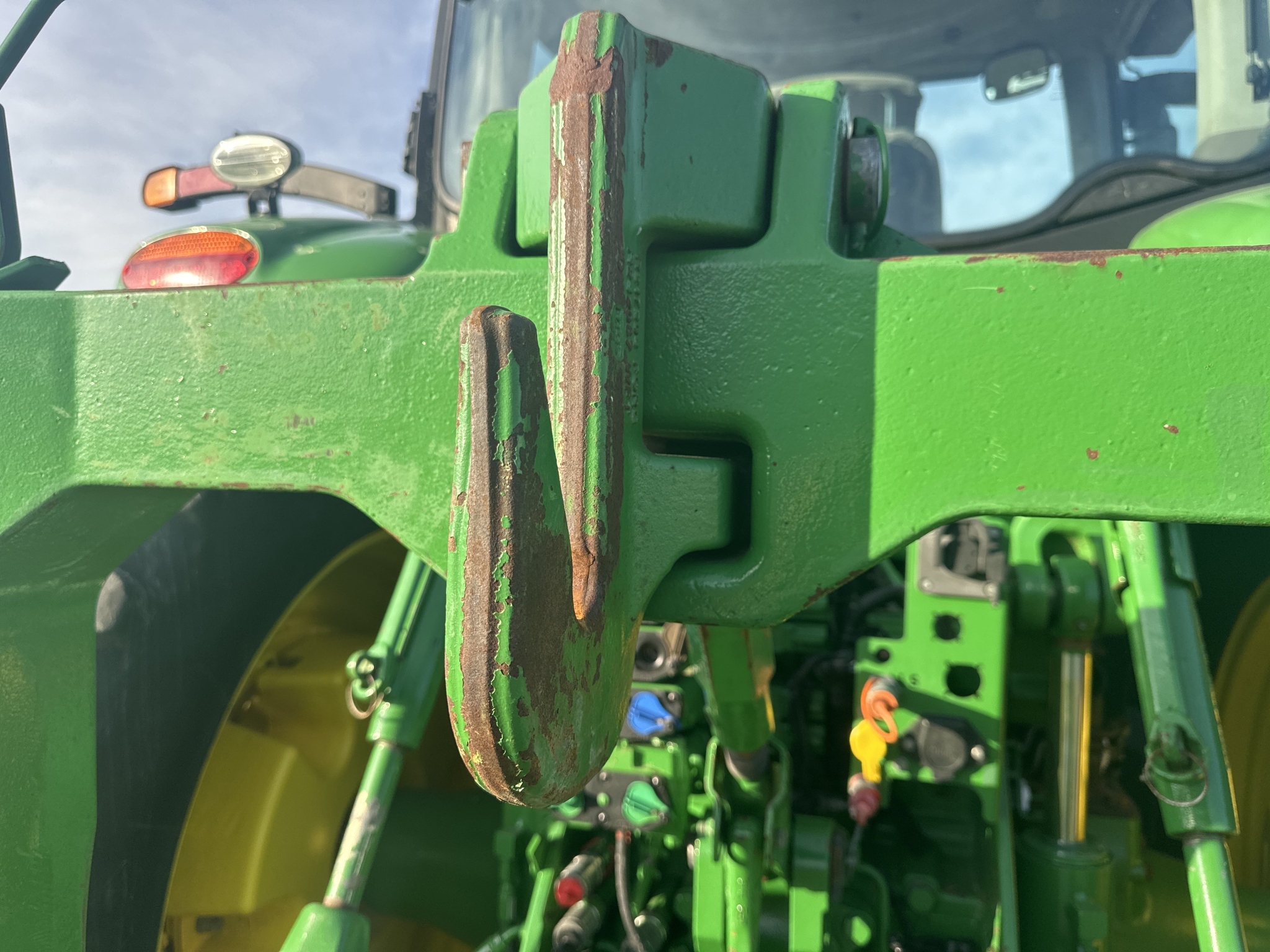 2018 John Deere 8370R Tractor