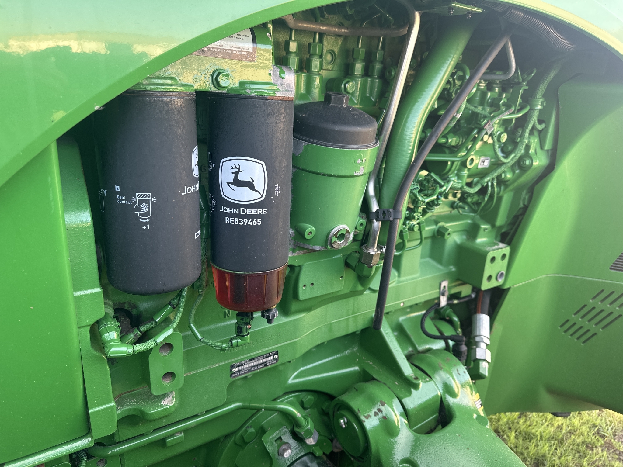 2018 John Deere 8370R Tractor