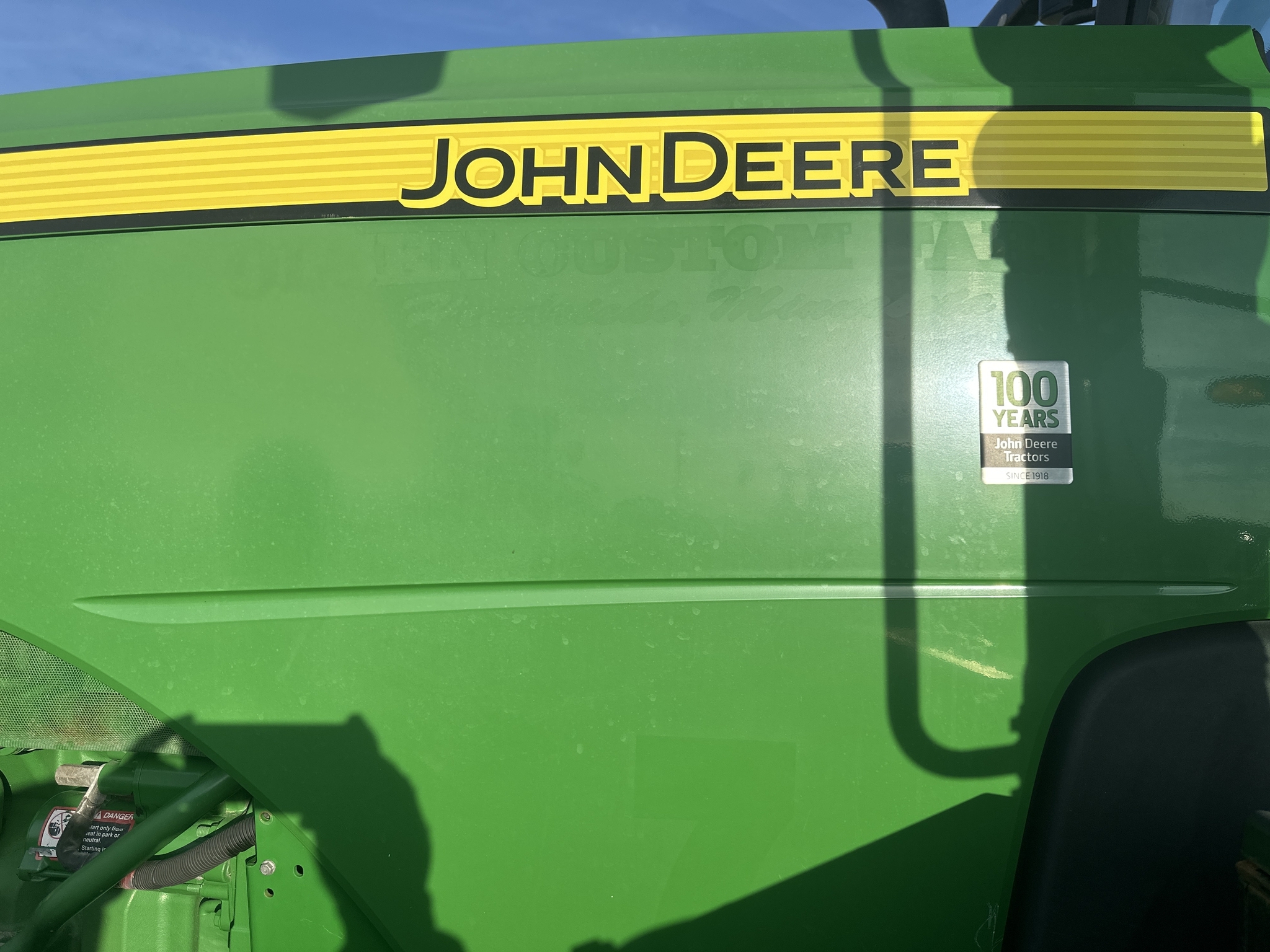 2018 John Deere 8370R Tractor