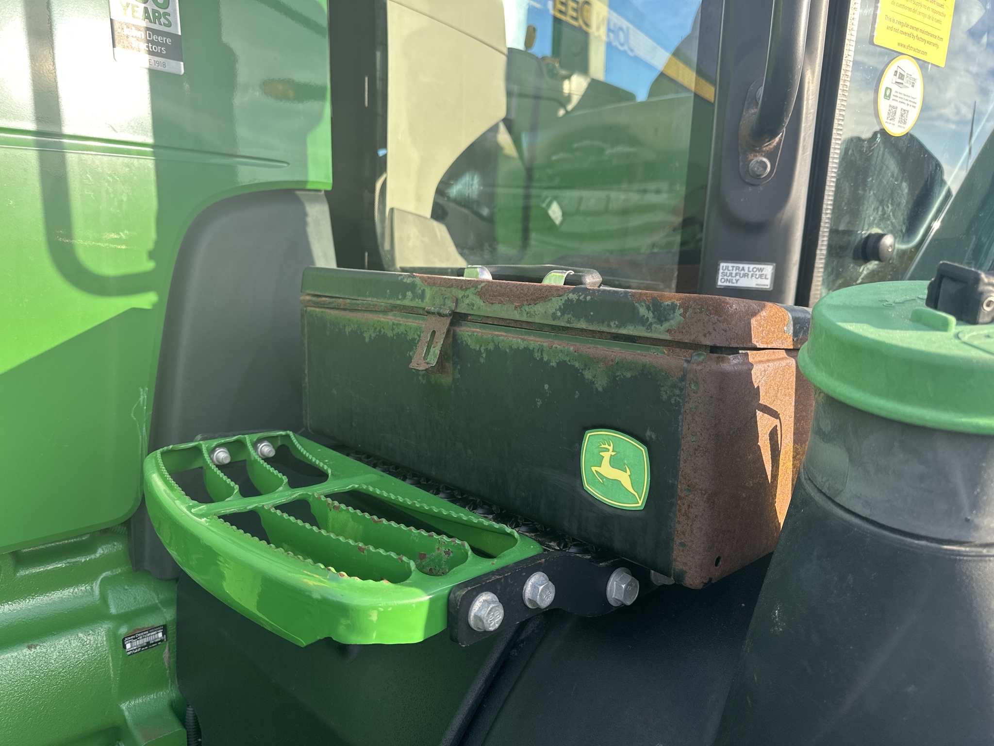 2018 John Deere 8370R Tractor