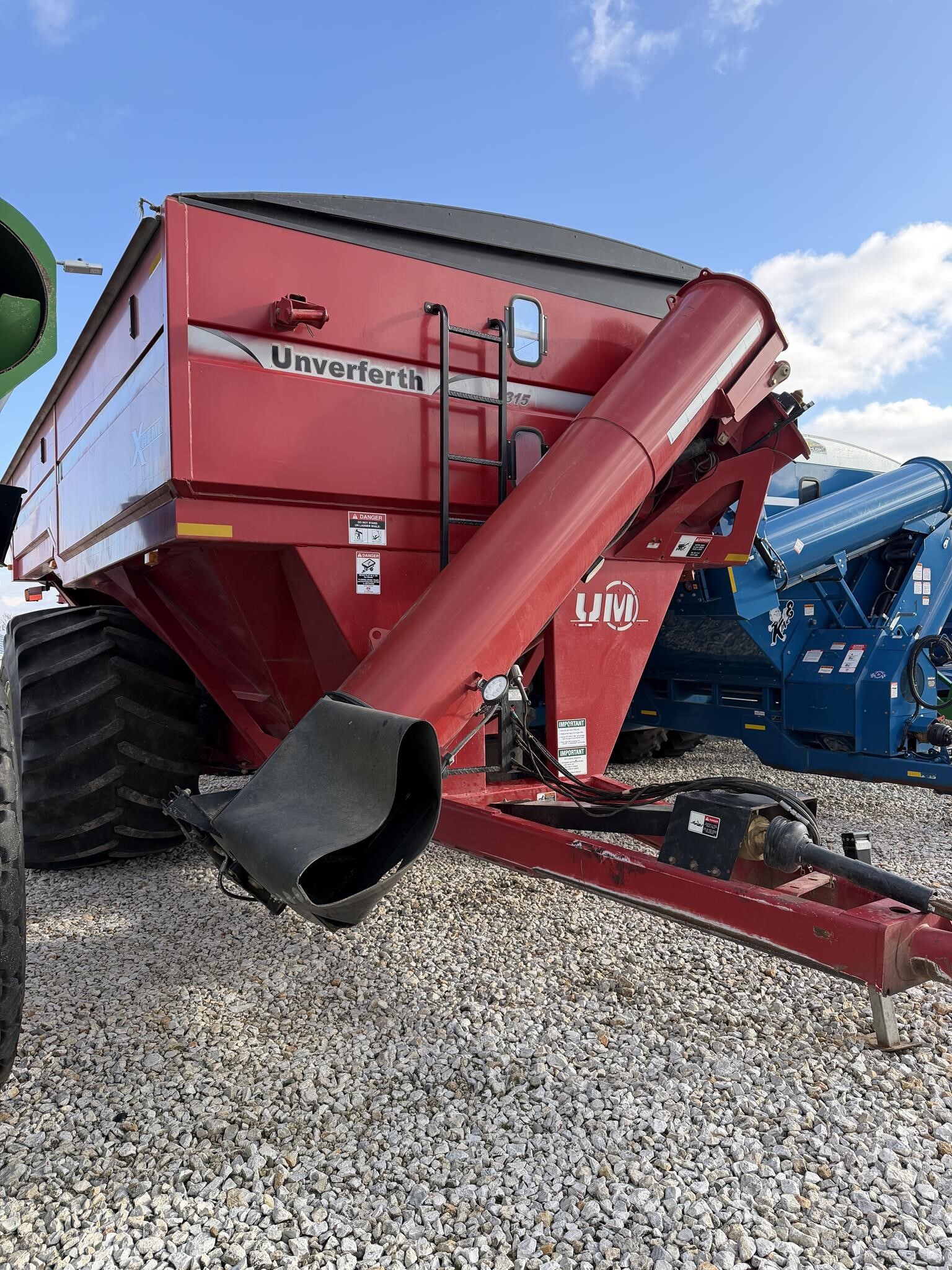 2012 Unverferth 1315 Grain Cart