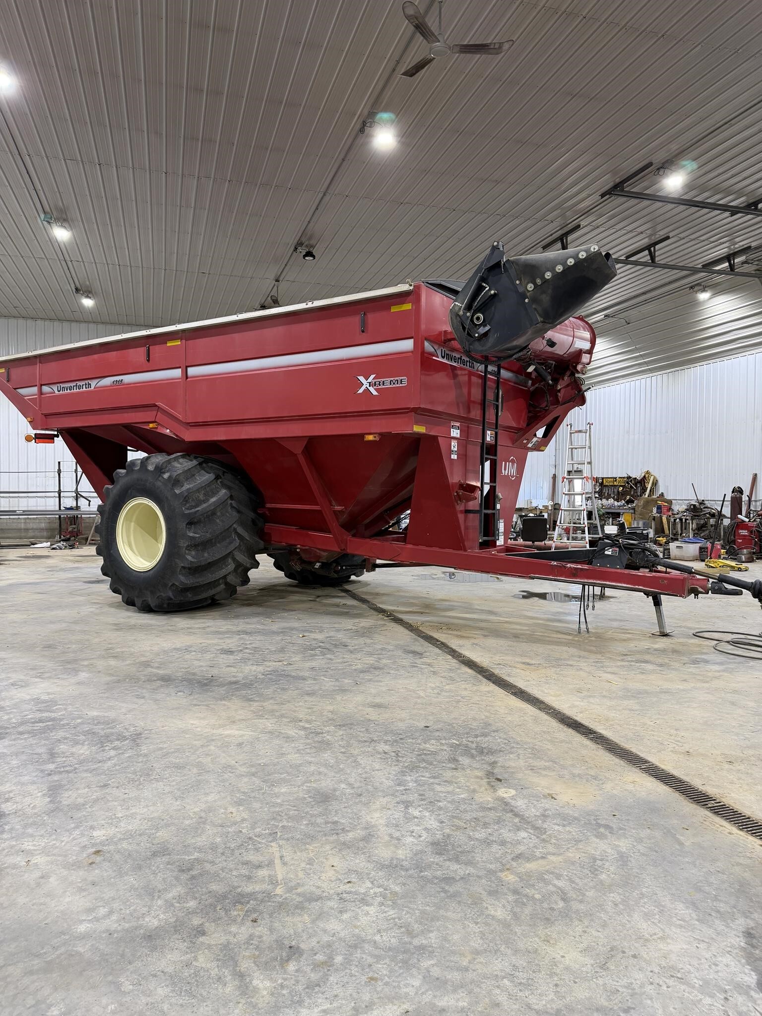 2012 Unverferth 1315 Grain Cart