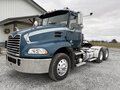 2018 Mack PINNACLE CXU613 Semi Trucks/Trailer