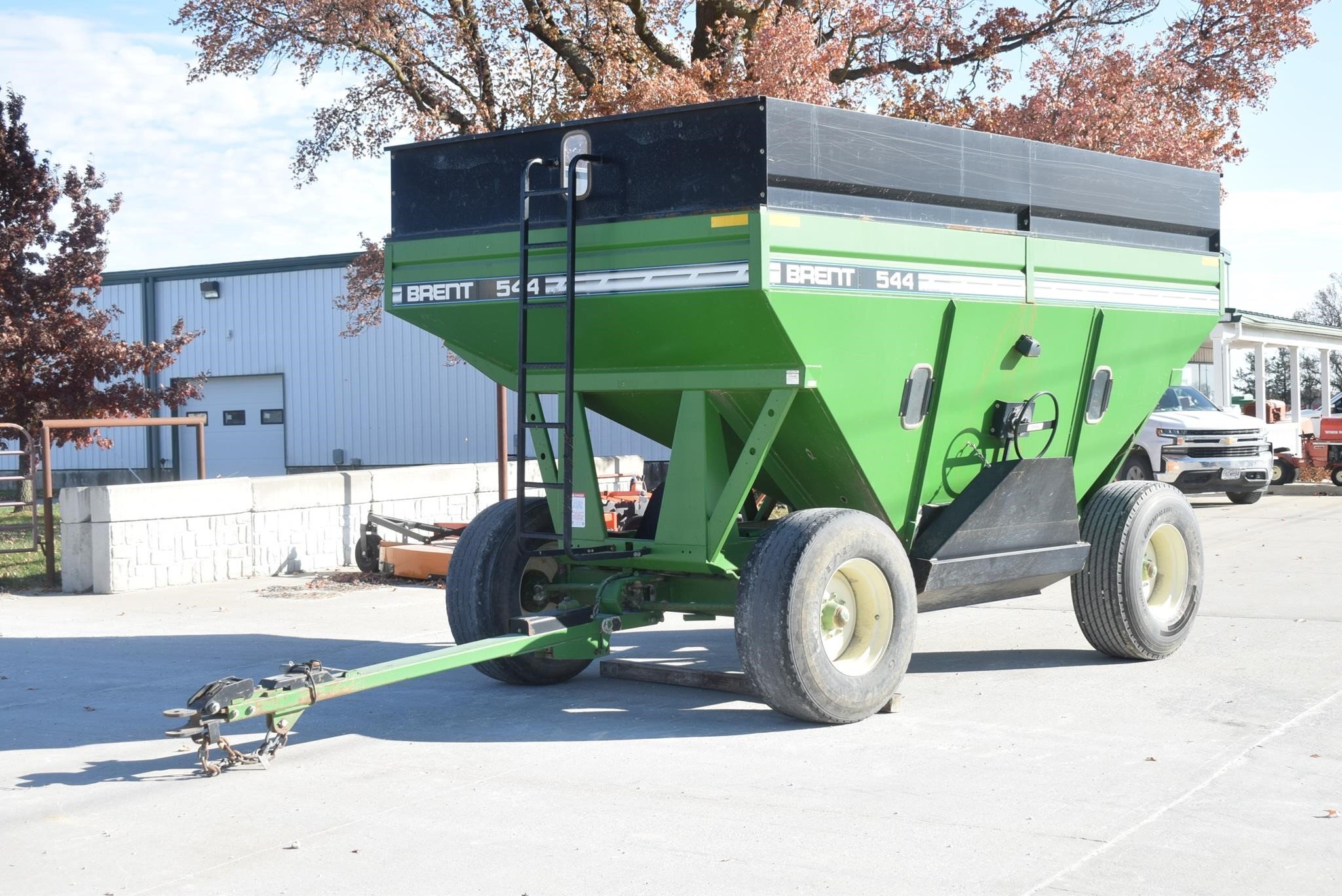  Brent 544 Gravity Wagon