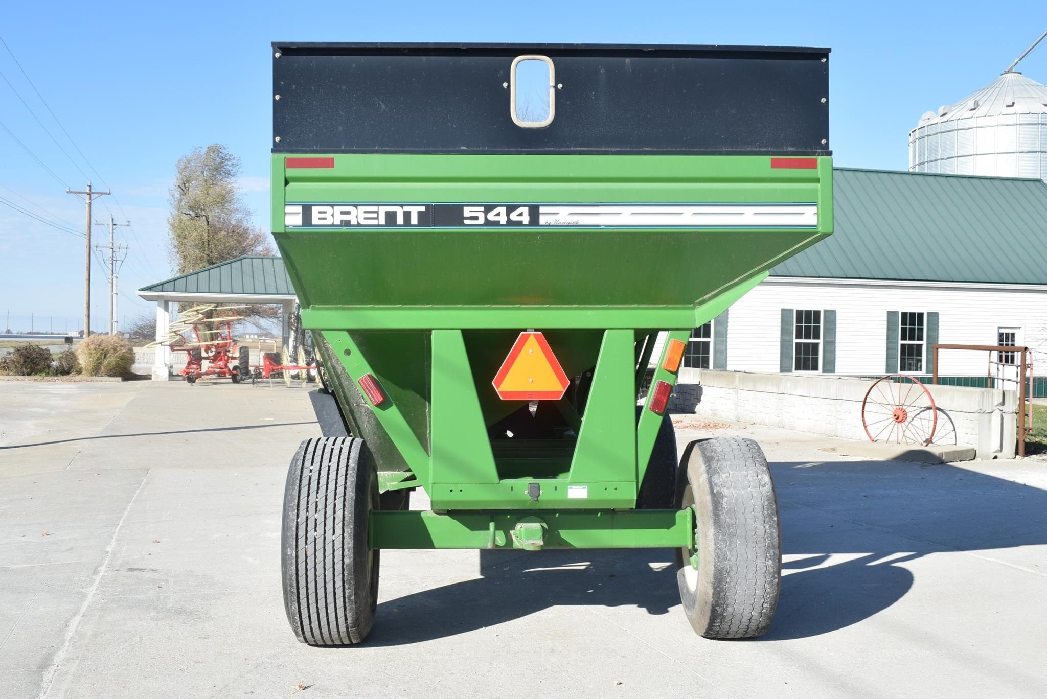  Brent 544 Gravity Wagon