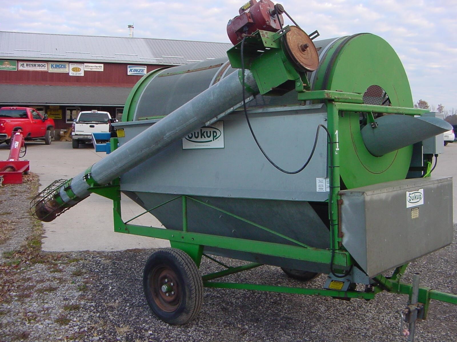  Sukup 48 Grain Cleaner