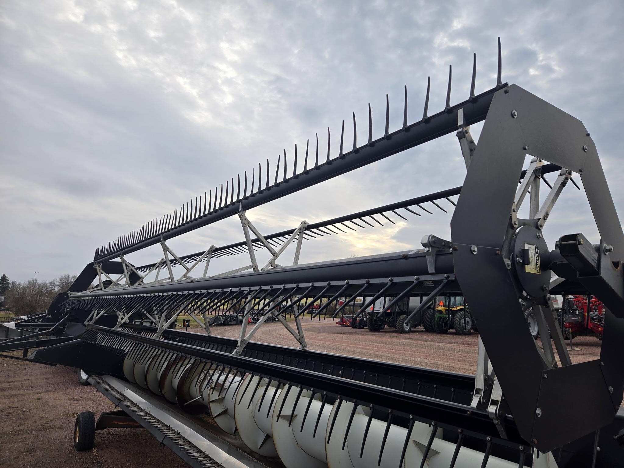 2002 Gleaner 825 Platform