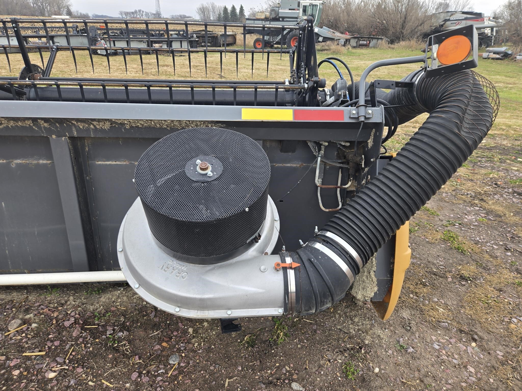2007 Gleaner 8200 Platform