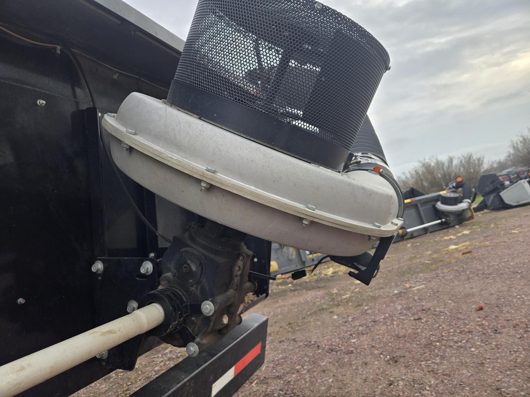 2000 Gleaner 830 Platform