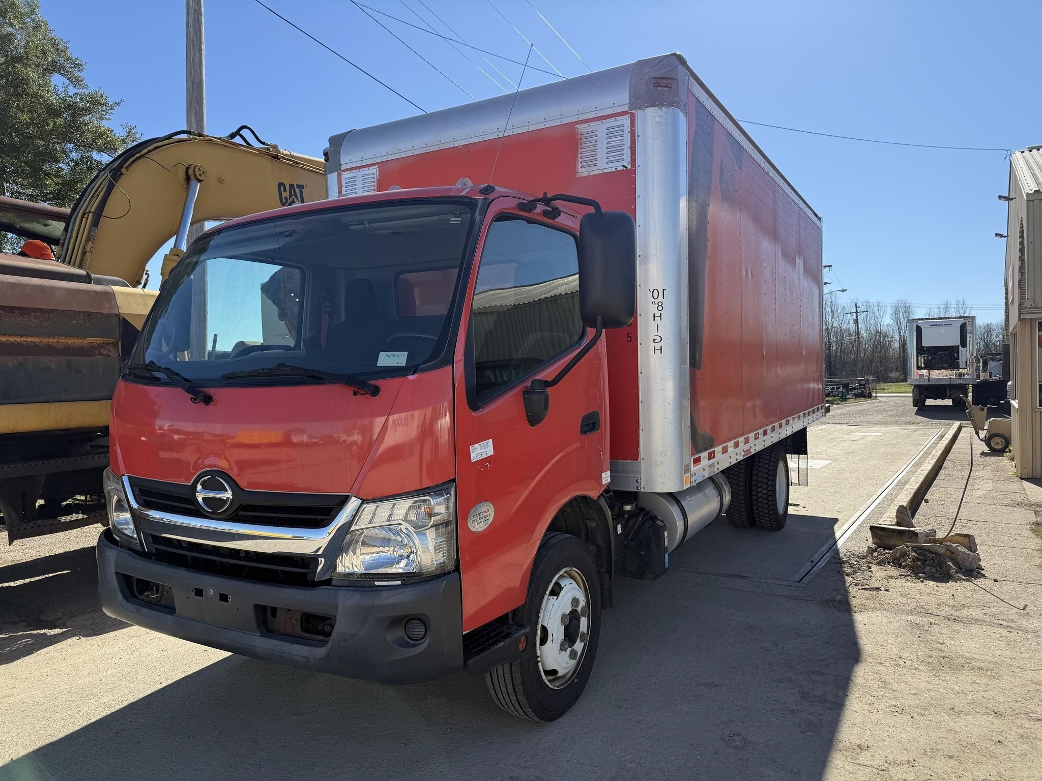 2018 Hino 195 Box Trucks/Trailer