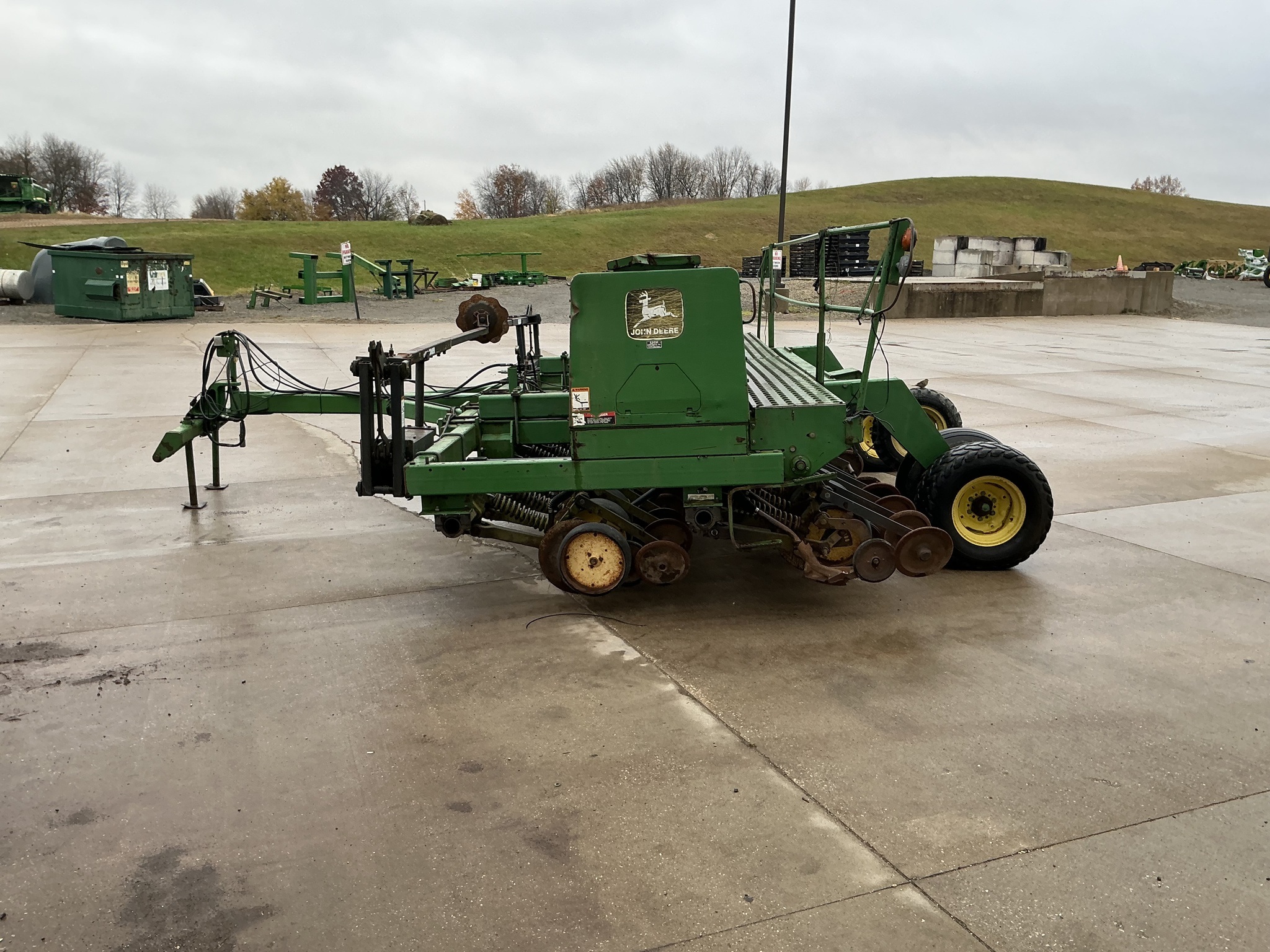 1994 John Deere 750 Drill
