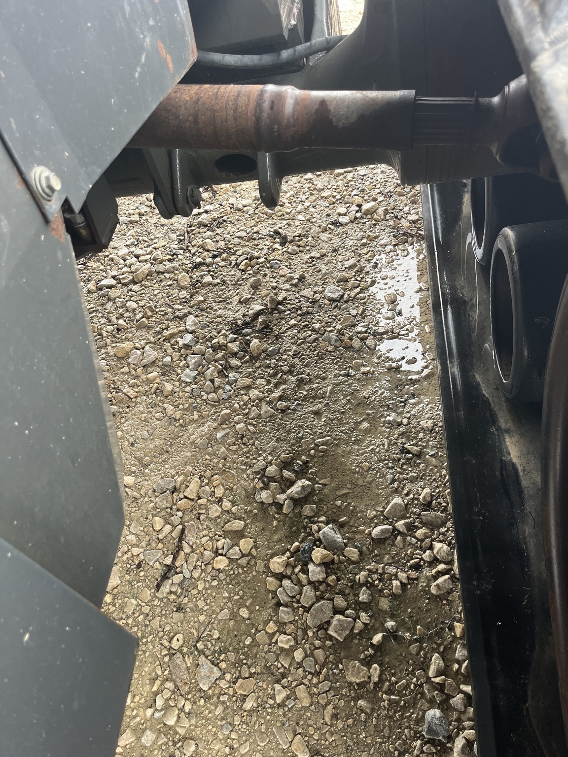 2010 Caterpillar 585R Combine