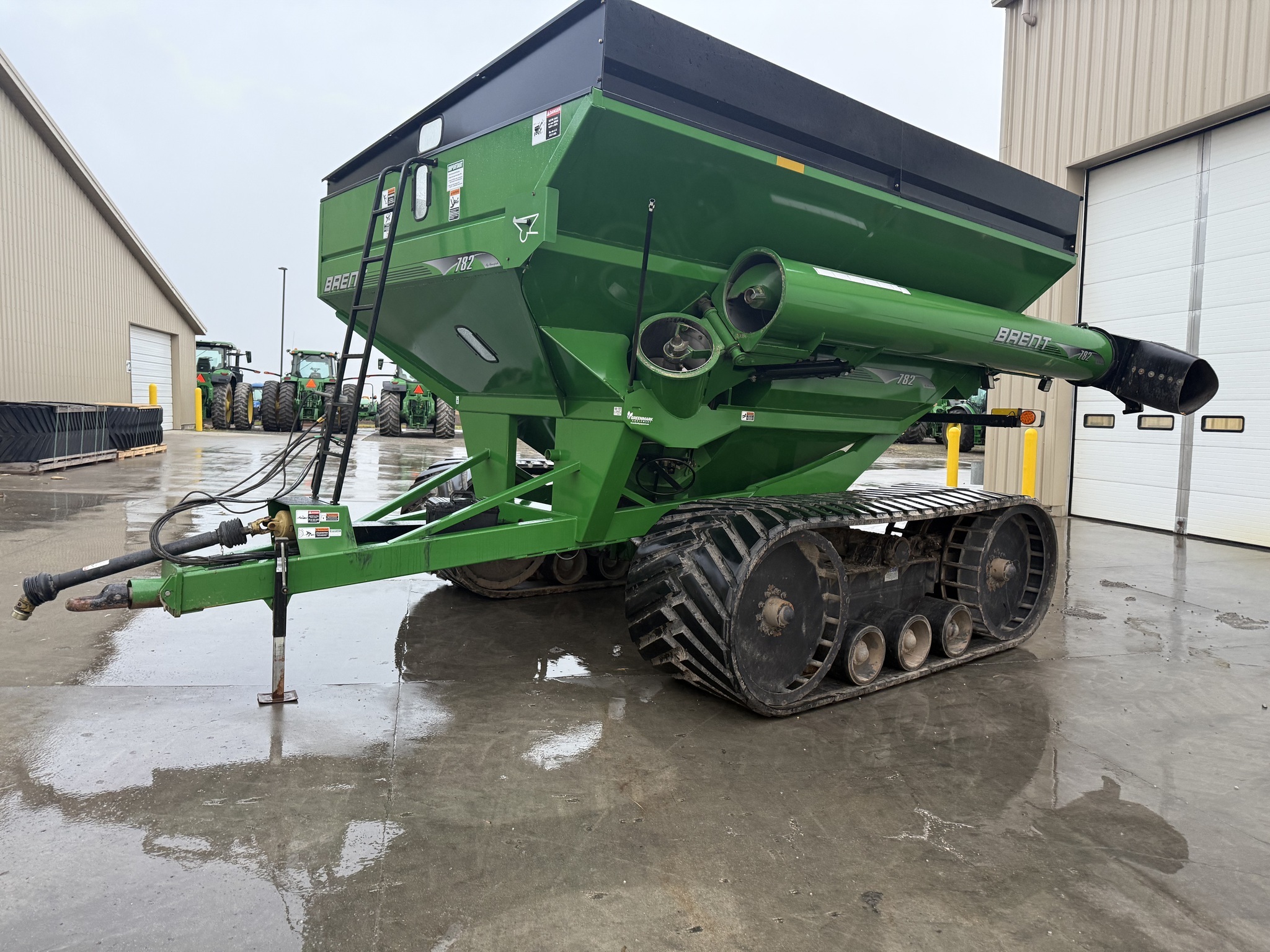2013 Brent 782 Grain Cart