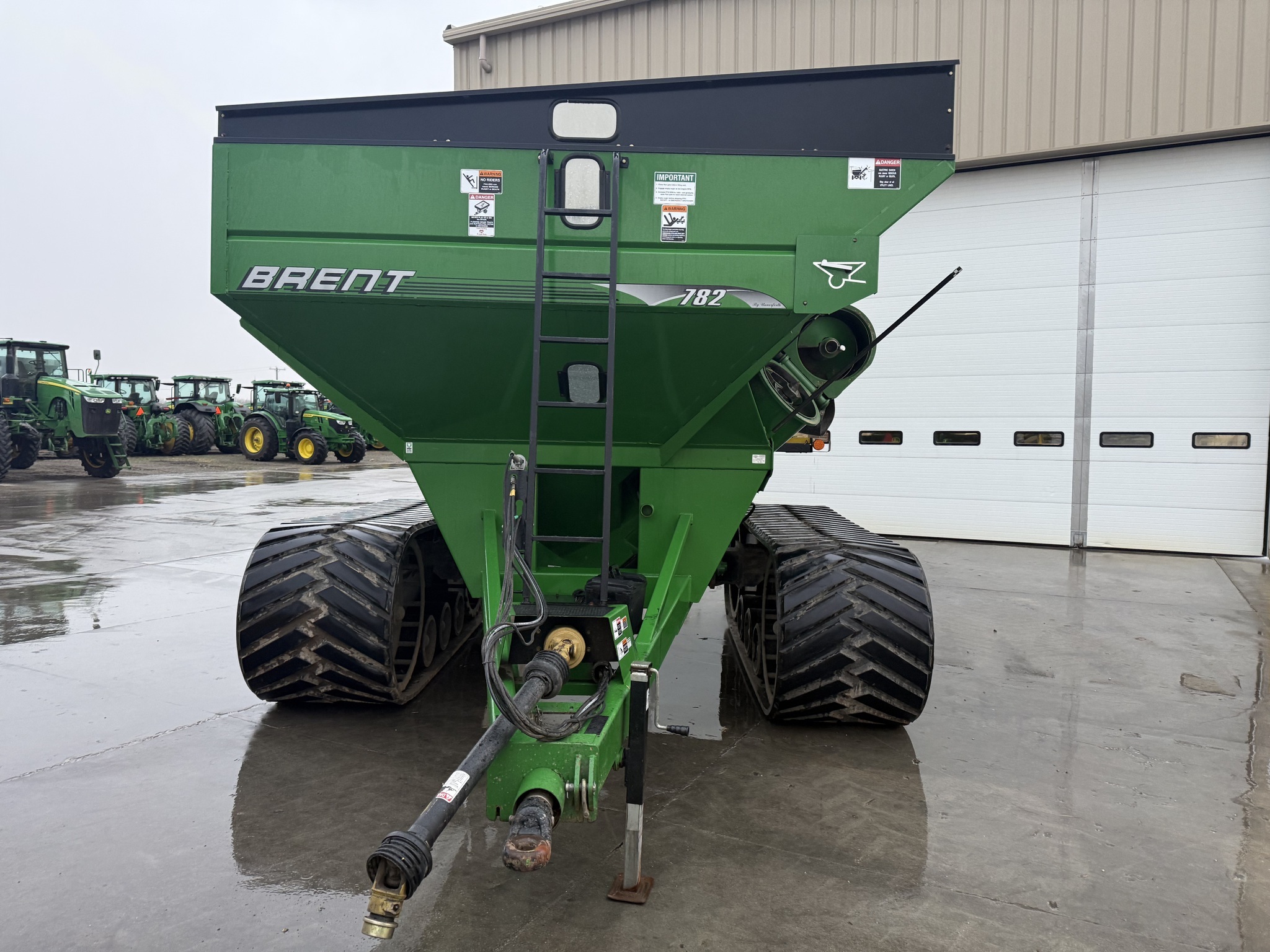 2013 Brent 782 Grain Cart