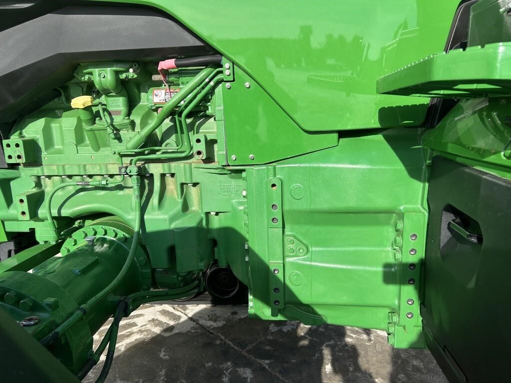 2019 John Deere 8RX 410 Tractor