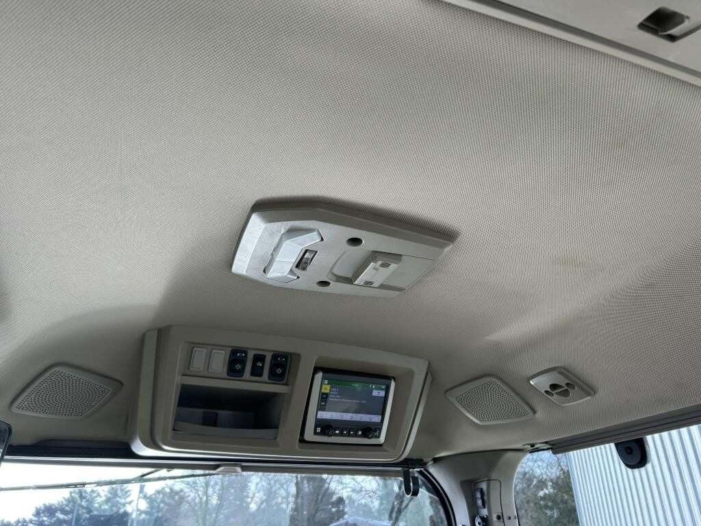 2019 John Deere 8RX 410 Tractor