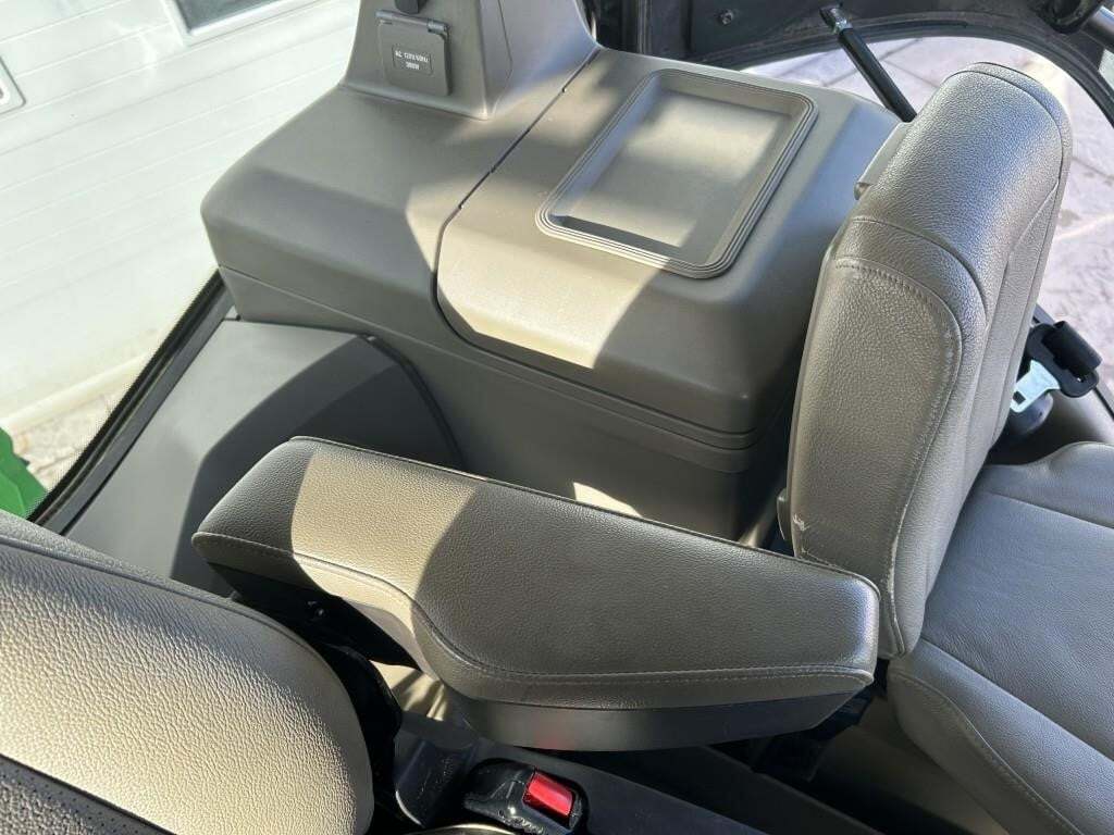 2019 John Deere 8RX 410 Tractor