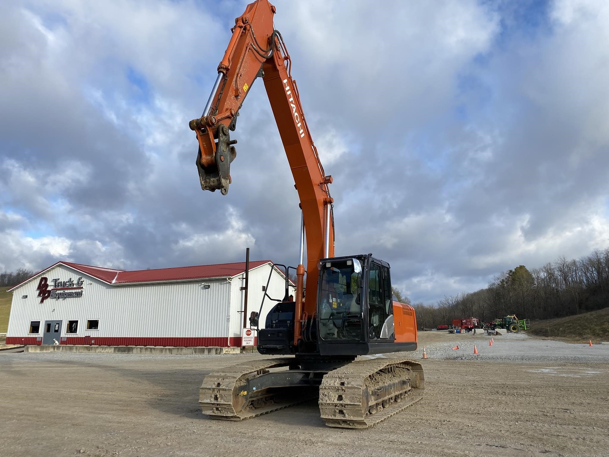 2023 Hitachi ZX210 LC-6 Excavator