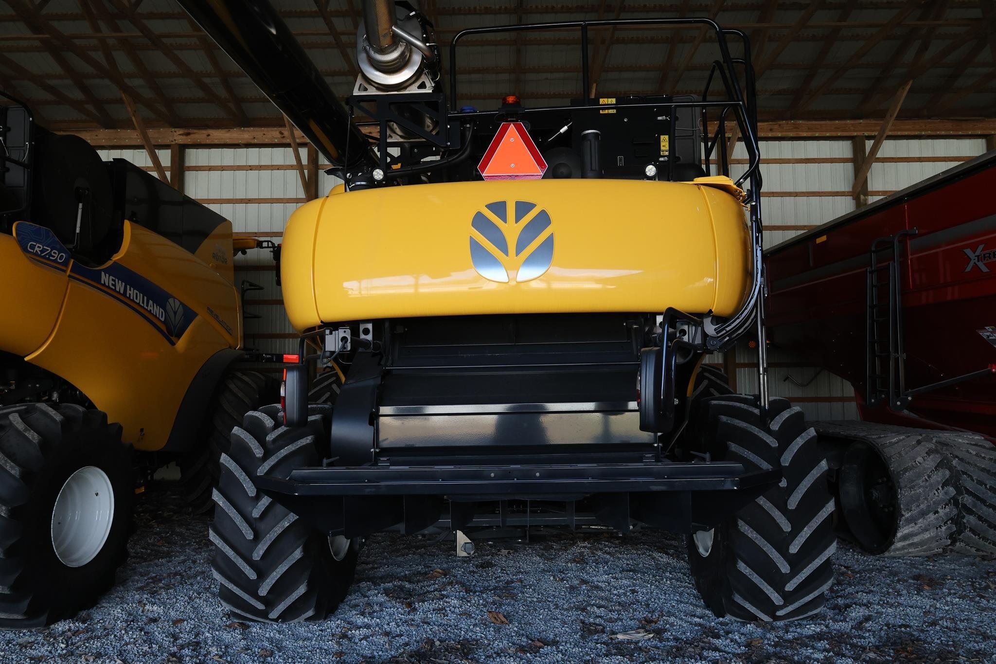  New Holland CR7.90 Combine