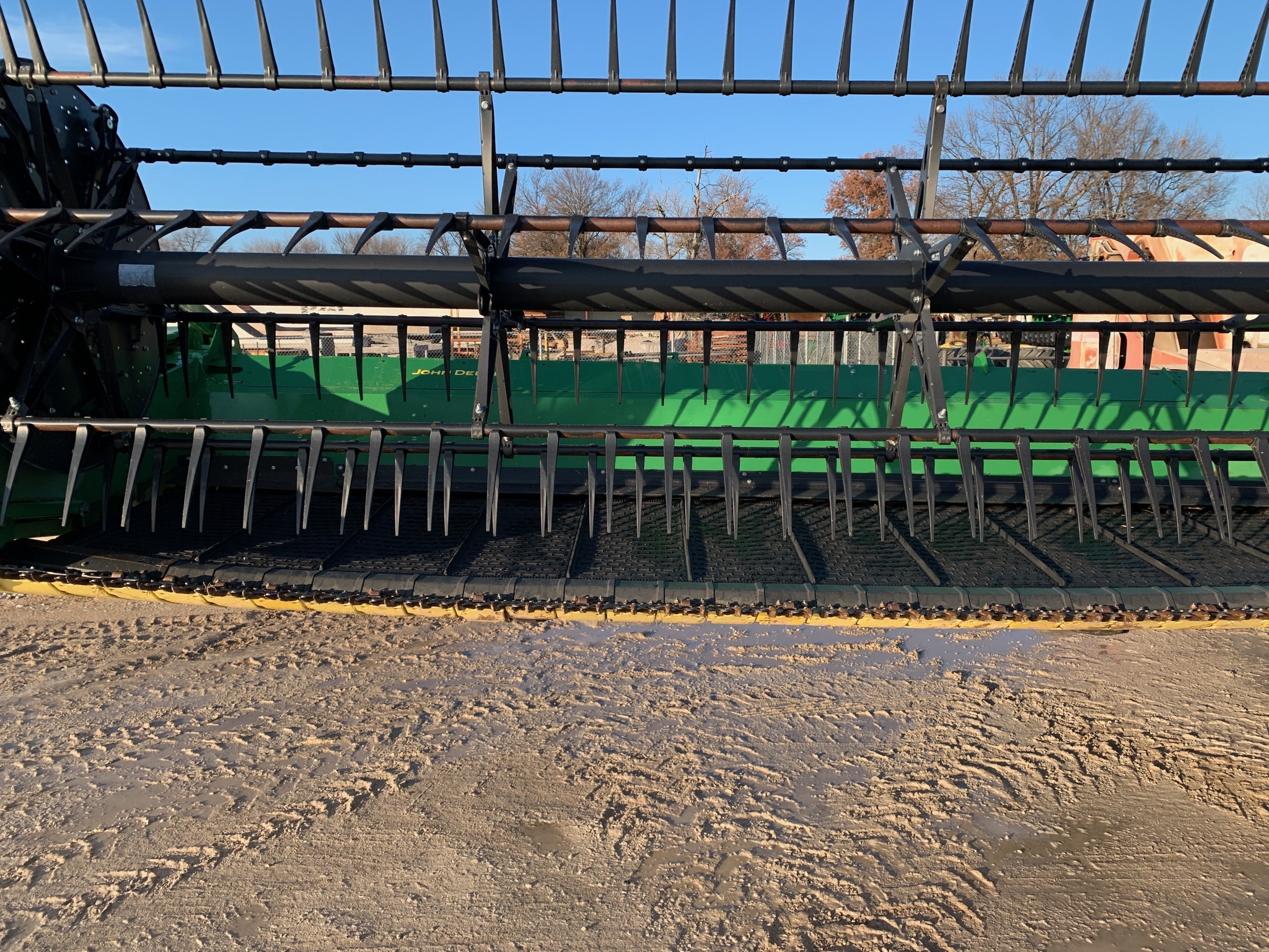 2022 John Deere HD45F Platform