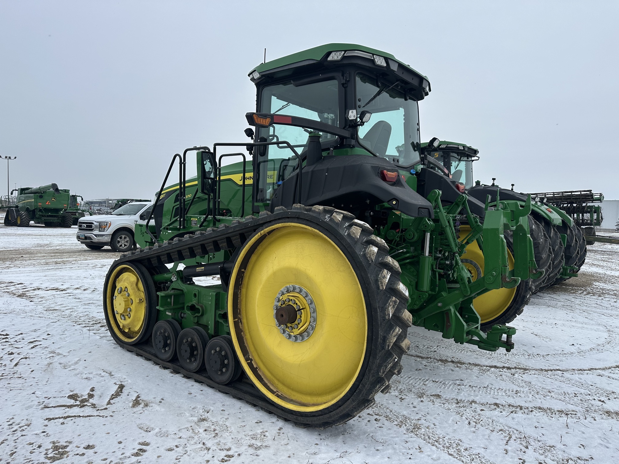 2021 John Deere 8RT 370 Tractor