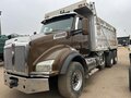 2016 Kenworth T880 Semi Trucks/Trailer