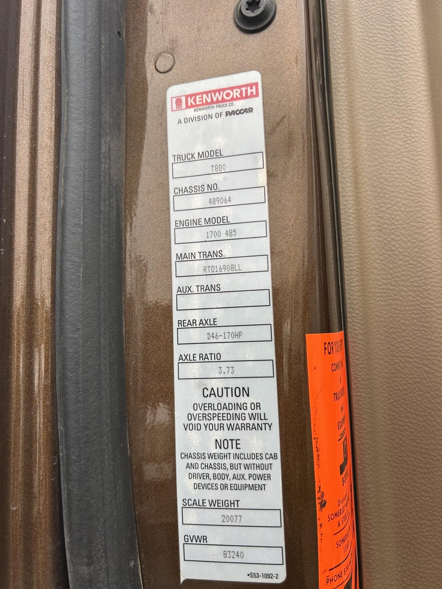 2016 Kenworth T880 Semi Trucks/Trailer