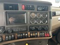 2016 Kenworth T880 Semi Trucks/Trailer