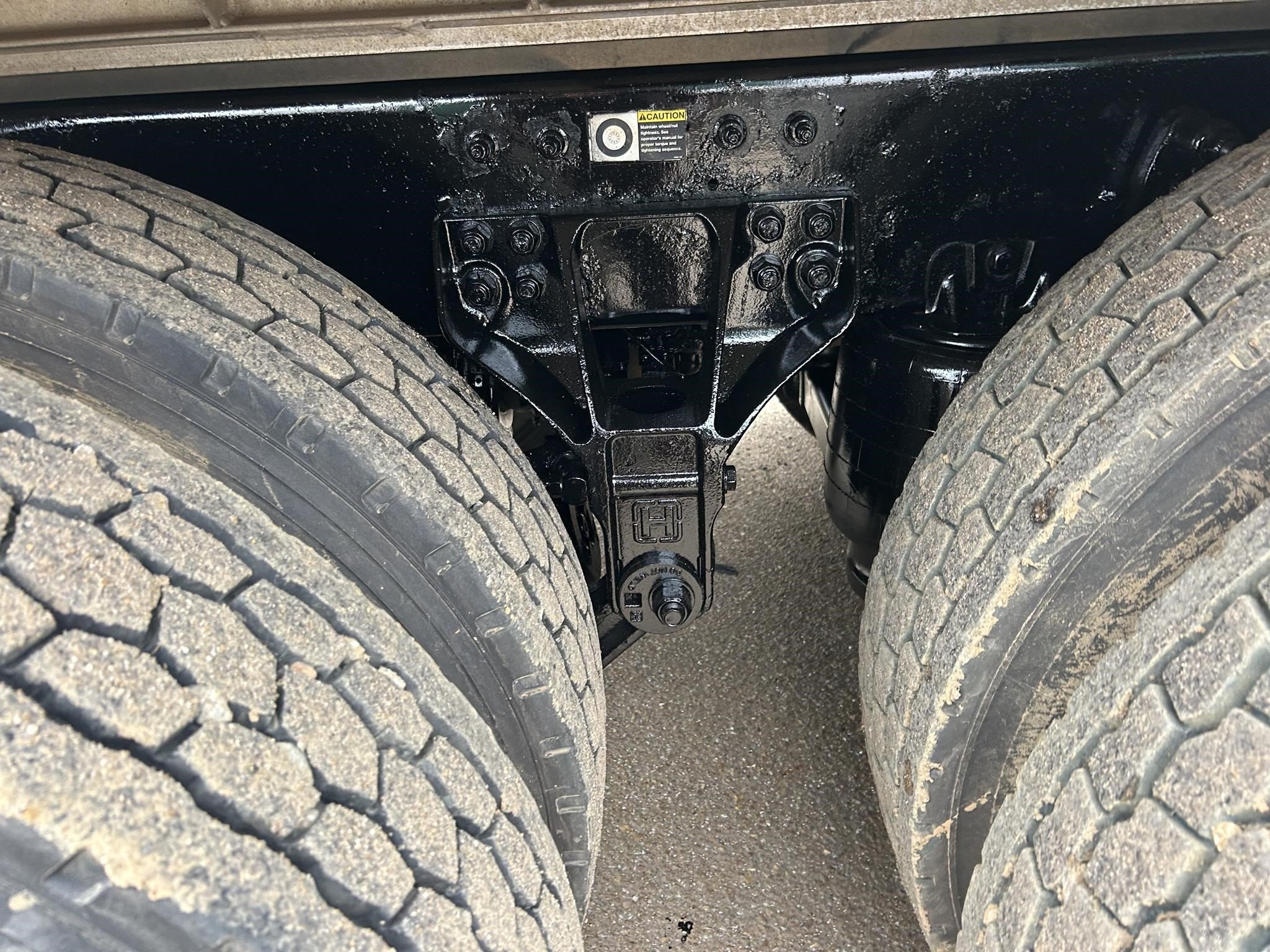 2016 Kenworth T880 Semi Trucks/Trailer