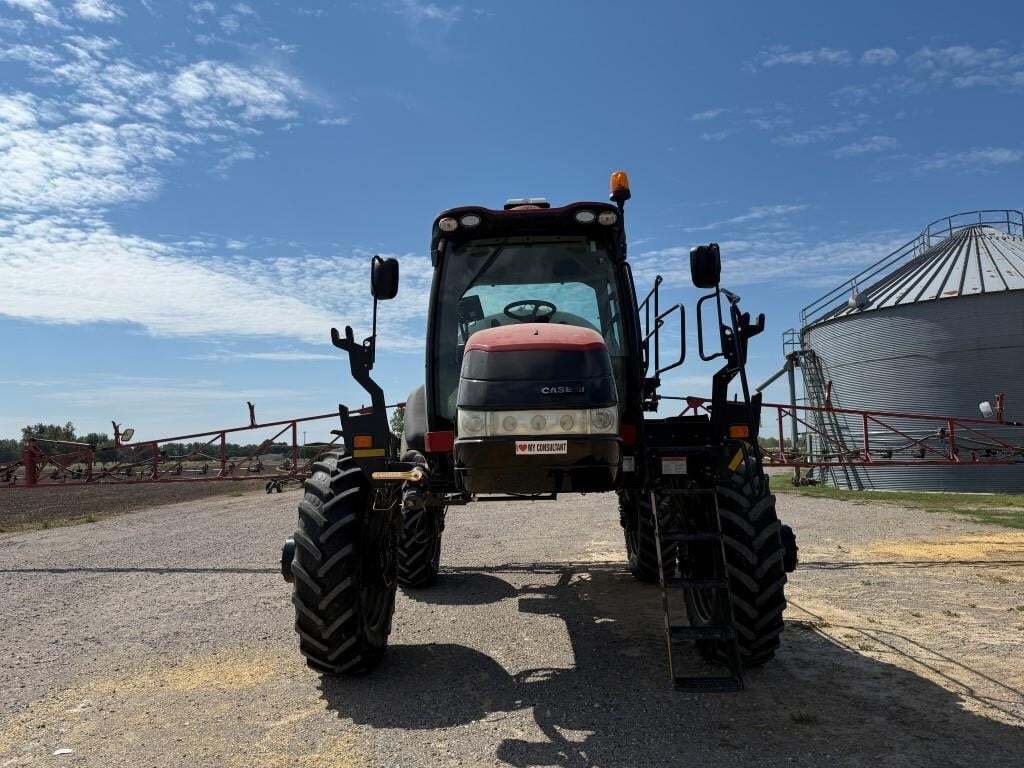 2020 Case IH Patriot 3240 Self-Propelled Sprayer