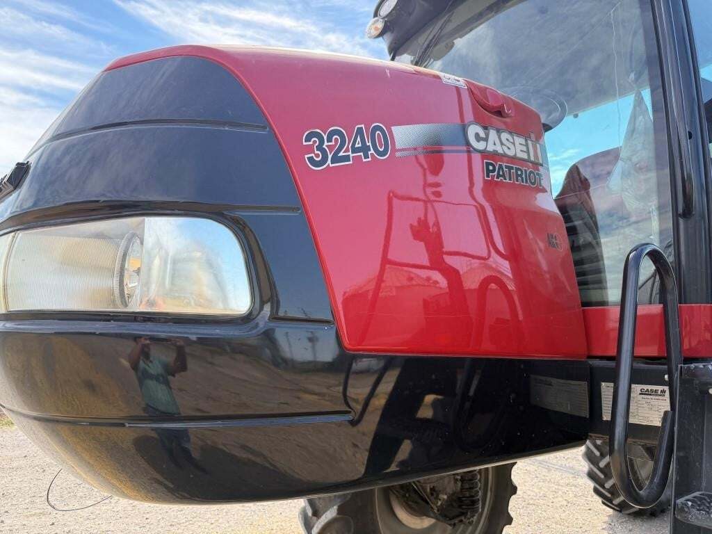 2020 Case IH Patriot 3240 Self-Propelled Sprayer