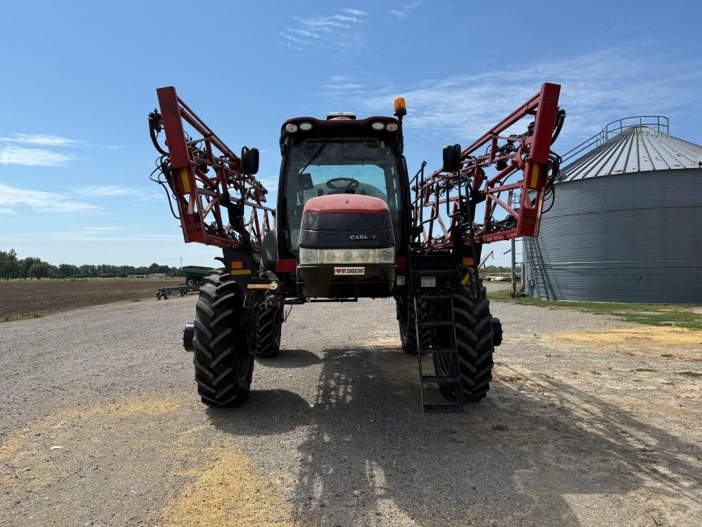 2020 Case IH Patriot 3240 Self-Propelled Sprayer