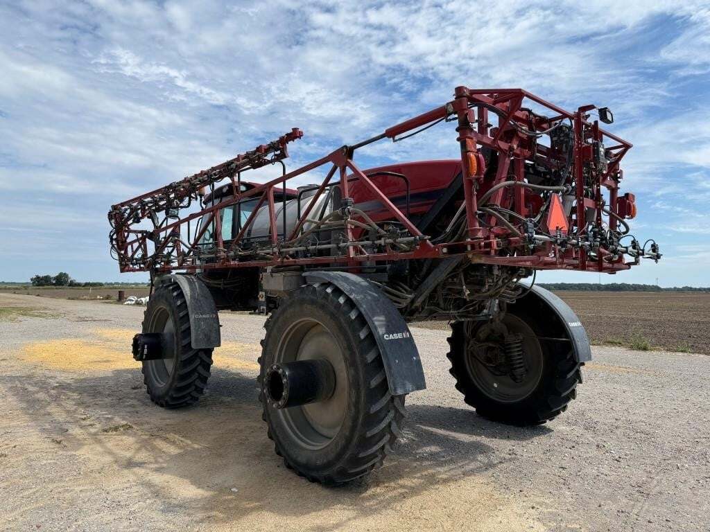 2020 Case IH Patriot 3240 Self-Propelled Sprayer