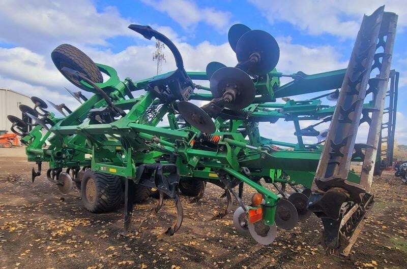 2020 John Deere 2730 Disk Chisel